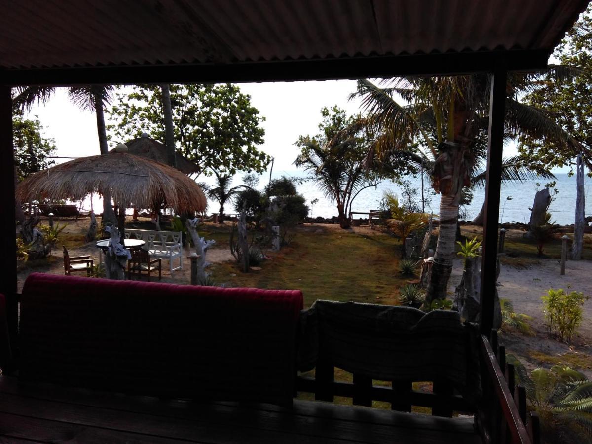 Asari Timo Cottage Karimunjawa Luaran gambar